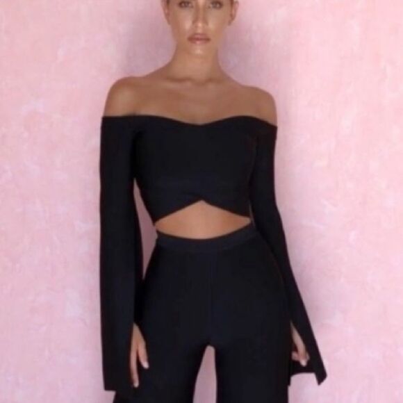 HOUSE OF CB Crop Top Off Shoulder Bandage Flare Slit Sleeves Black Size XS - Picture 10 of 10